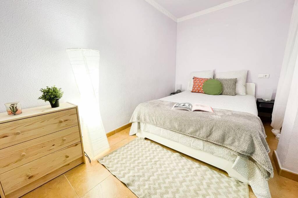 Coqueto Y Amplio Apartamento A 15 Min De La Playa 알리칸테 외부 사진