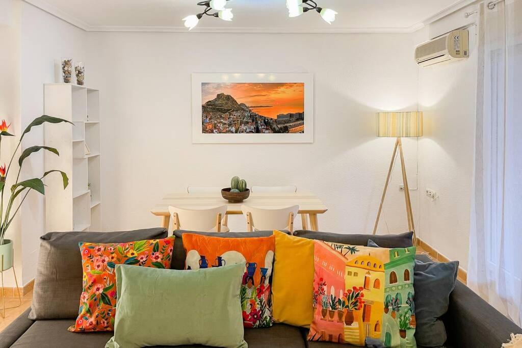 Coqueto Y Amplio Apartamento A 15 Min De La Playa 알리칸테 외부 사진